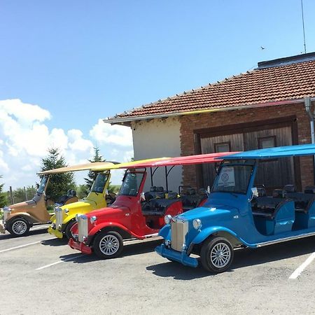 Seven Generations Winery Hotel Mechka Exterior foto